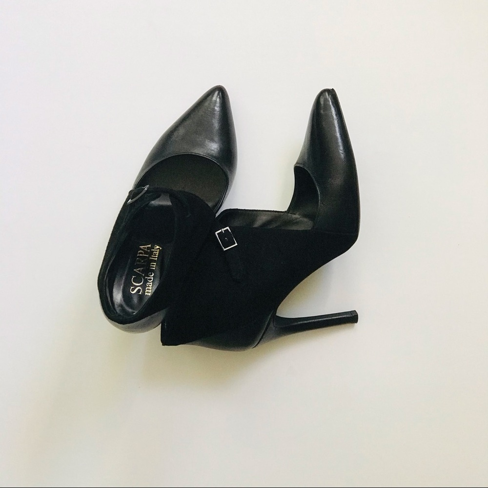 Scarpa Black Leather & Suede Heels